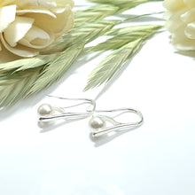 Load image into Gallery viewer, Sterling Silver 925 Fine Crystal Pearl Hook Earrings